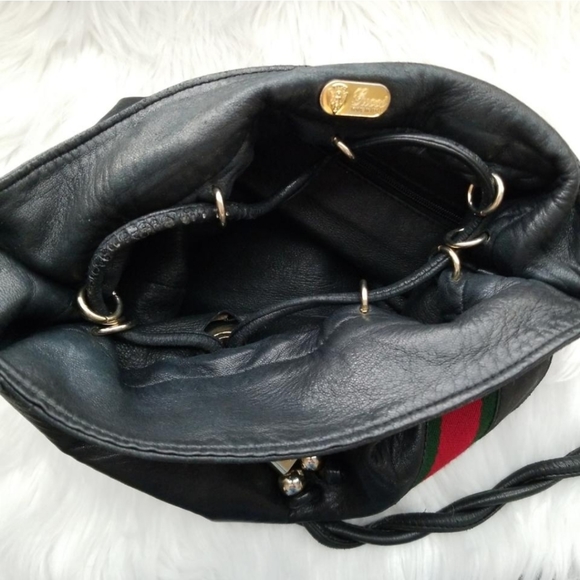 Authentic Vintage Gucci Drawstring Bucket - Picture 8 of 11